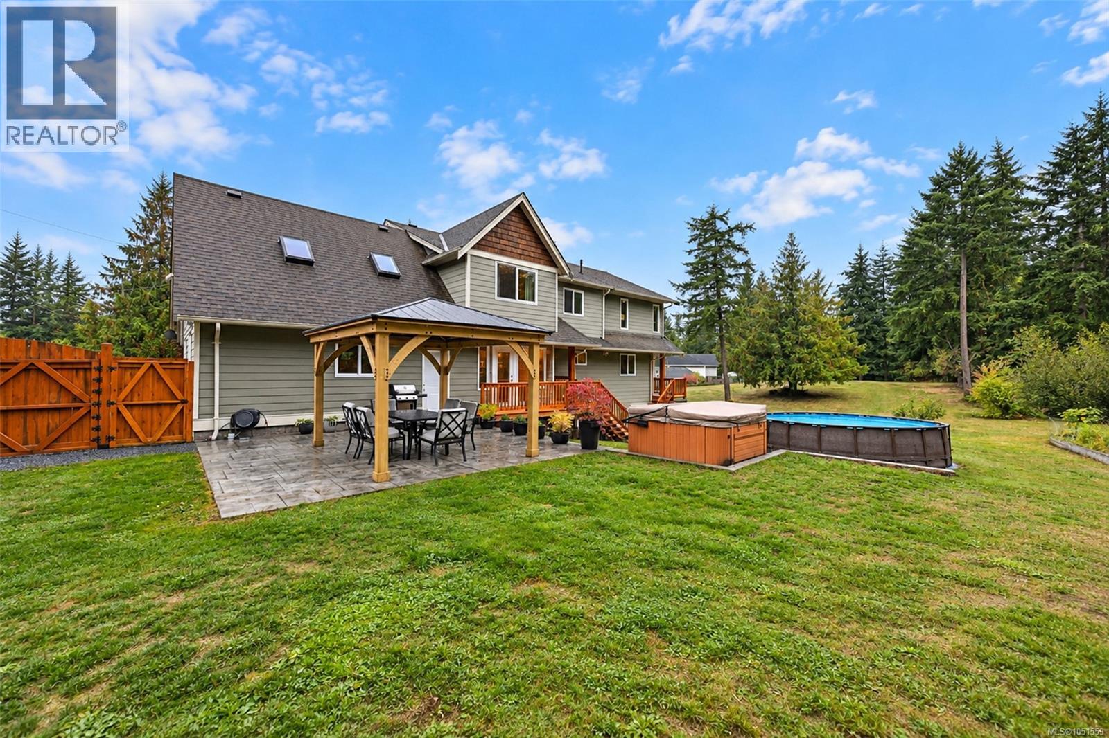 2839 Wedgewood Dr