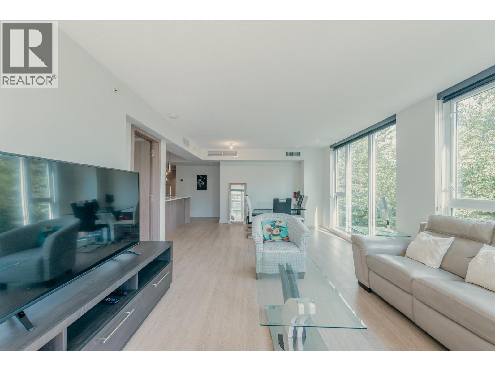 520 8988 PATTERSON ROAD