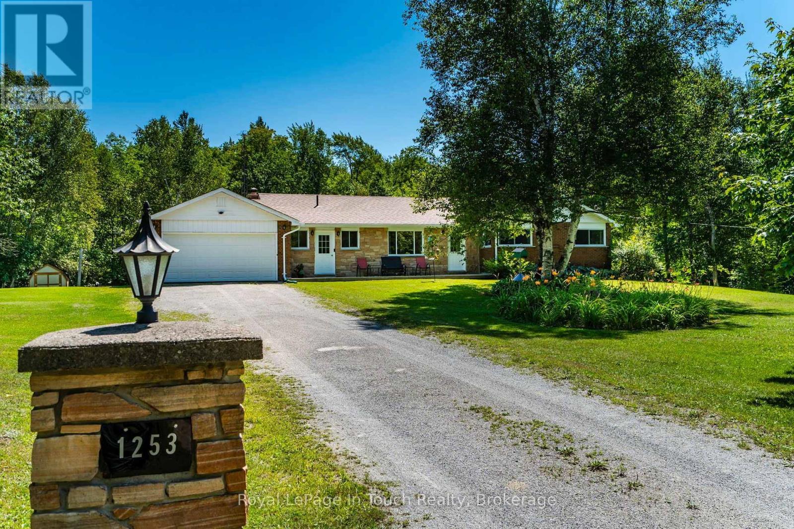 1253 KITCHEN SIDE ROAD, severn, Ontario