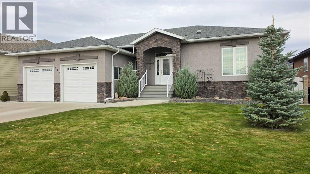 725 27 Street, Fort Macleod, Alberta