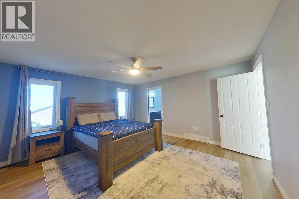 938 Manor Place Se, Redcliff, Alberta  T0J 2P0 - Photo 22 - A2349847