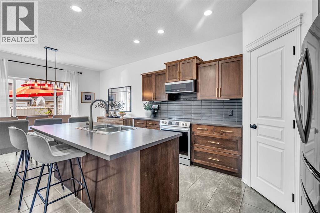 123 Elgin Meadows Way Se, Calgary, Alberta  T2Z 0G2 - Photo 8 - A2347475