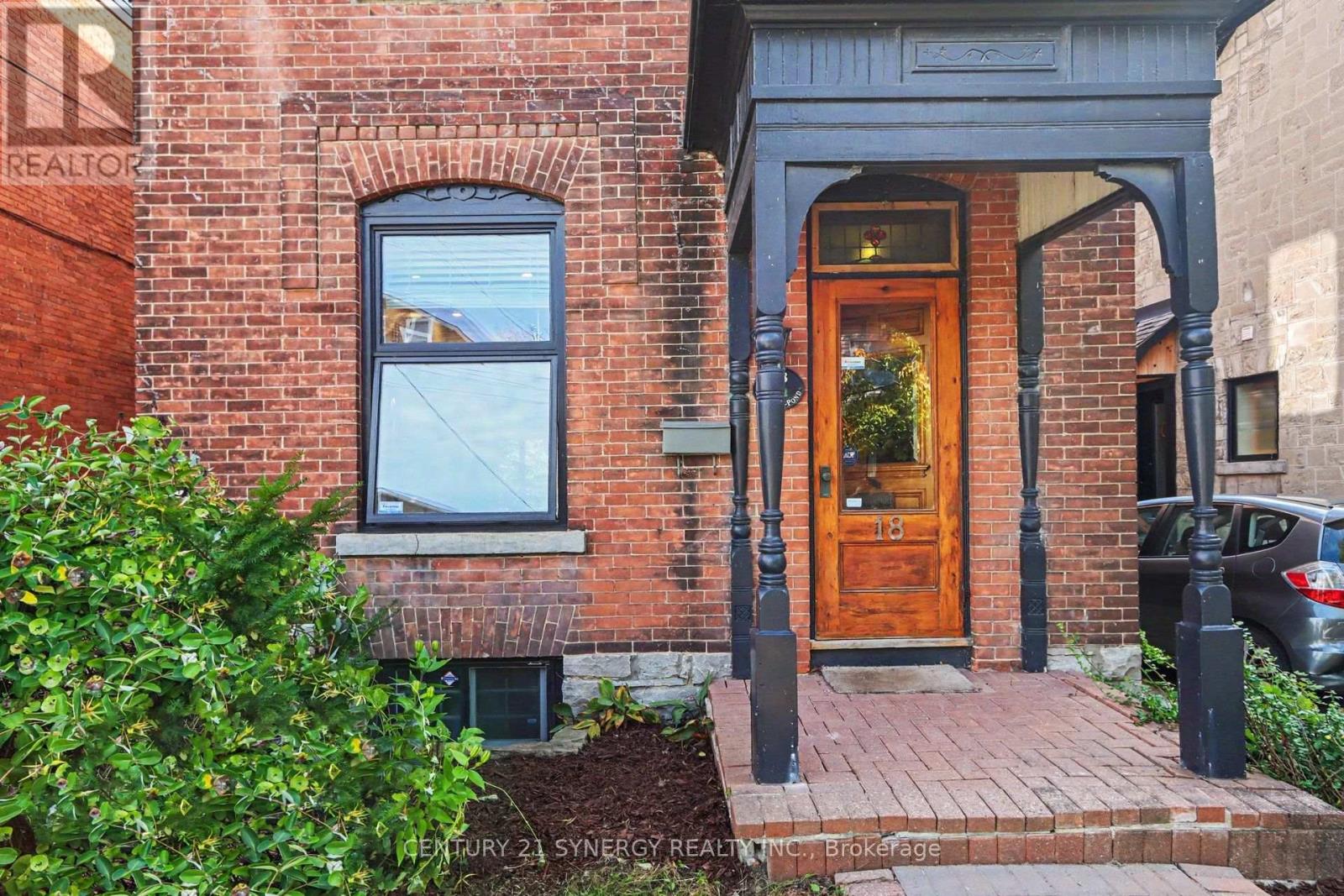 18 Wilton Crescent, Ottawa, Ontario K1S 2T5 - Photo 2 - X13757062