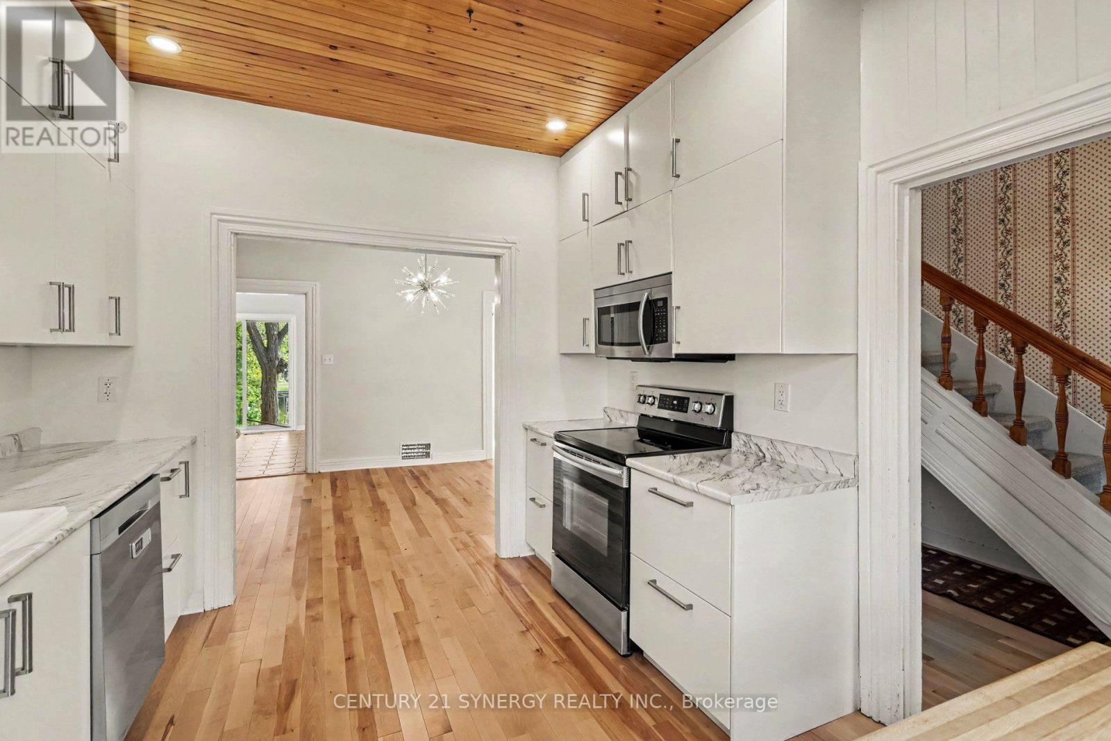 18 Wilton Crescent, Ottawa, Ontario  K1S 2T5 - Photo 12 - X13757062