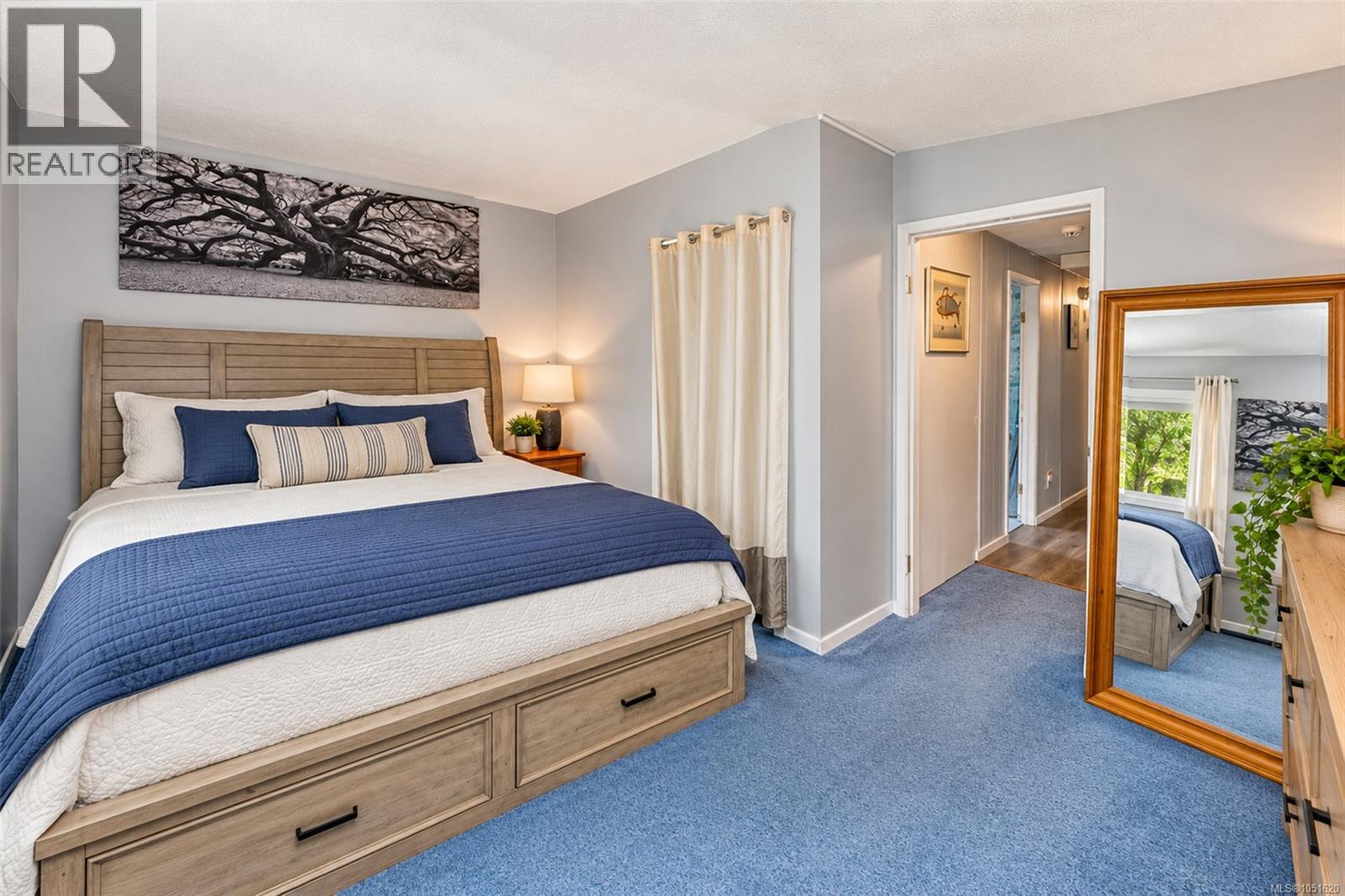 13 5838 Blythwood Rd