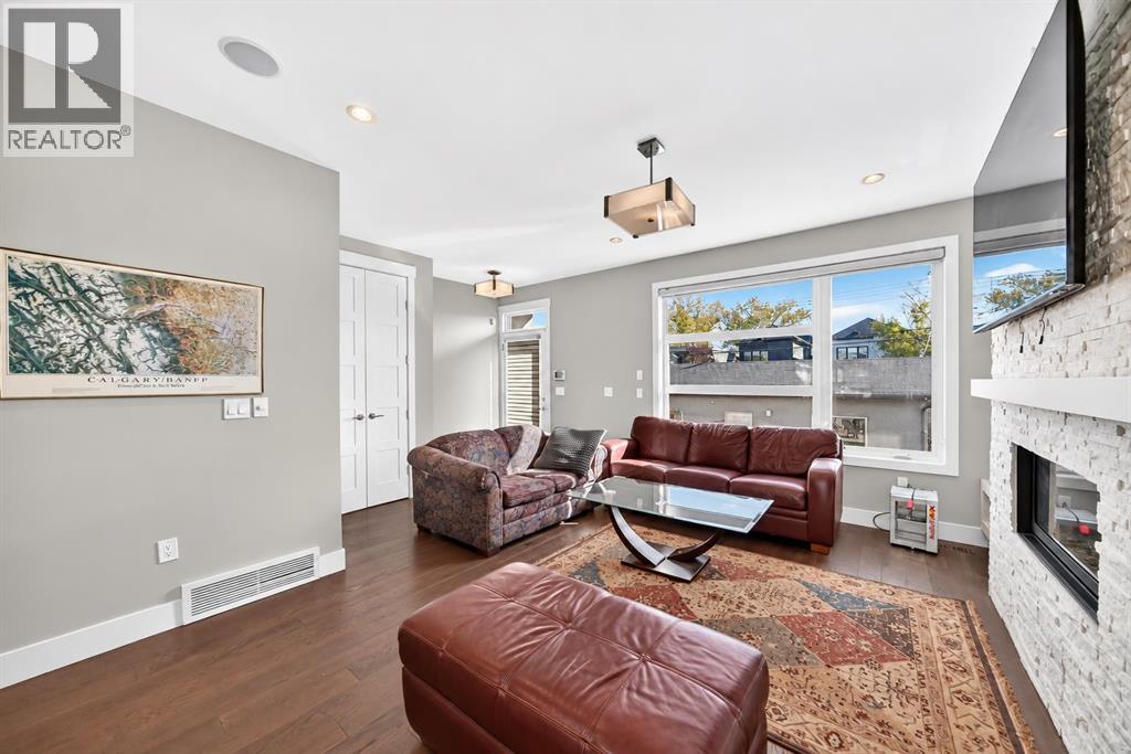 2220 33 Street Sw, Calgary, Alberta  T3E 2T1 - Photo 12 - A2349298