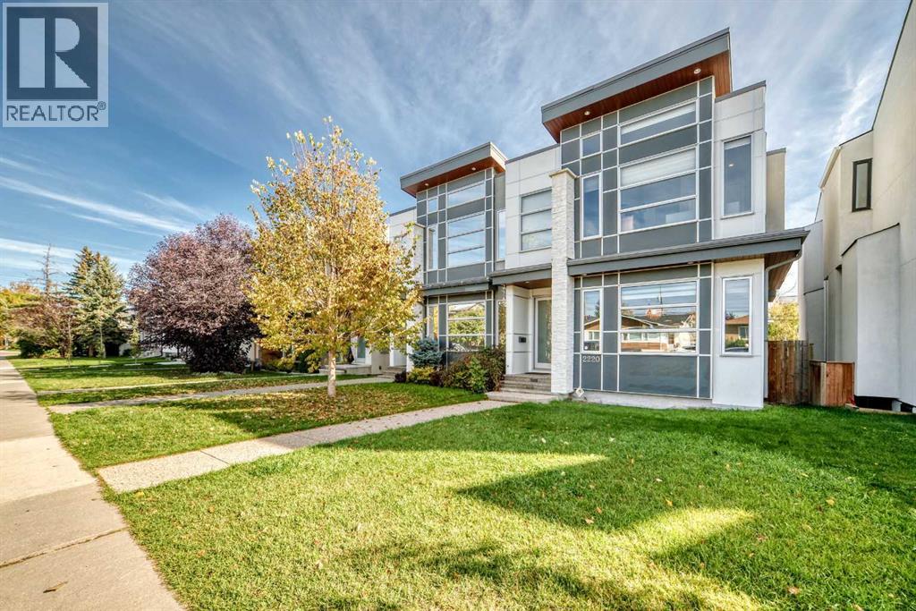 2220 33 Street Sw, Calgary, Alberta  T3E 2T1 - Photo 2 - A2349298