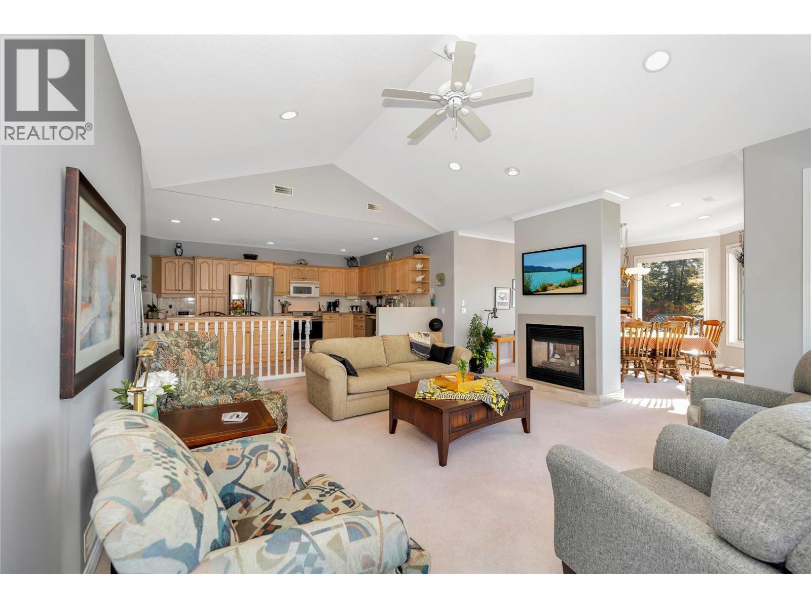 83 Peregrine Way Unit# 27