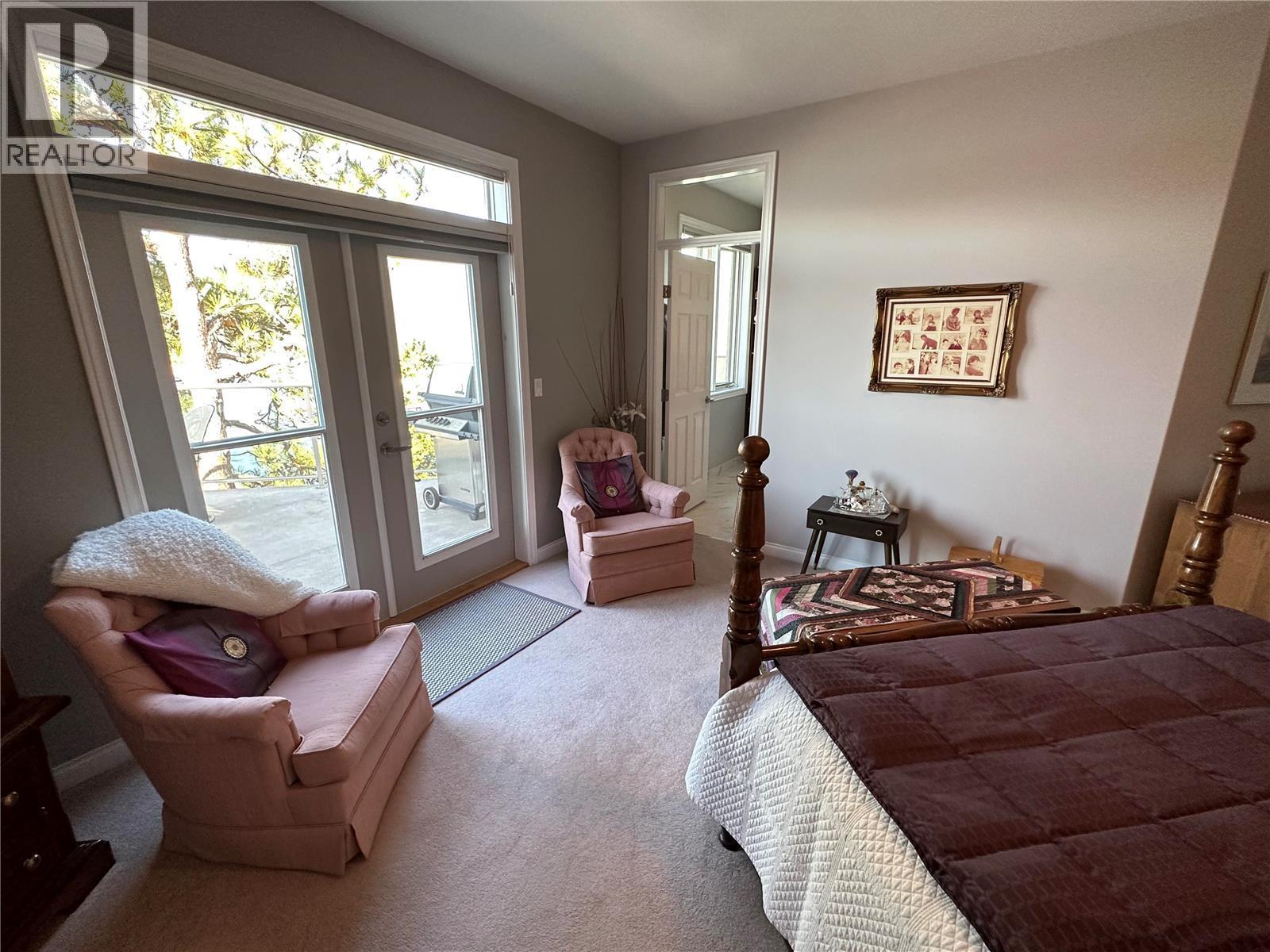 83 Peregrine Way Unit# 27