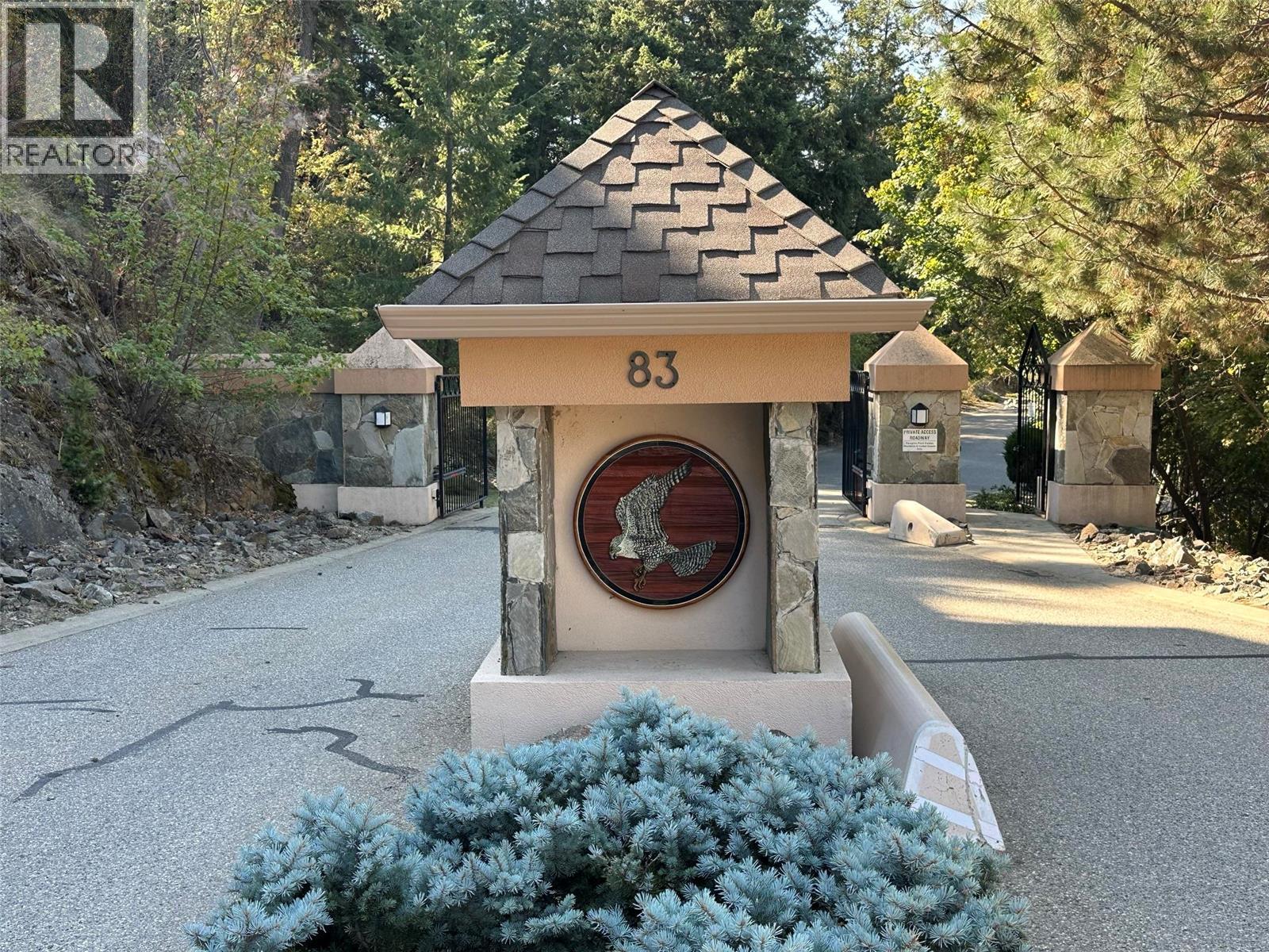 83 Peregrine Way Unit# 27