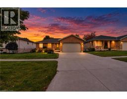755 WALLACE Avenue S, Listowel, Ontario