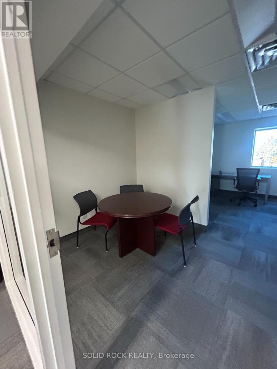 #207 - 5 Corvus Court, Ottawa, Ontario  K2E 7Z4 - Photo 3 - X13864694