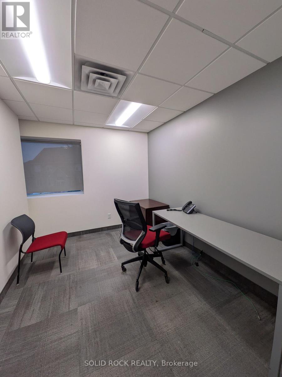 #210 - 5 Corvus Court, Ottawa, Ontario  K2E 7Z4 - Photo 10 - X13864706