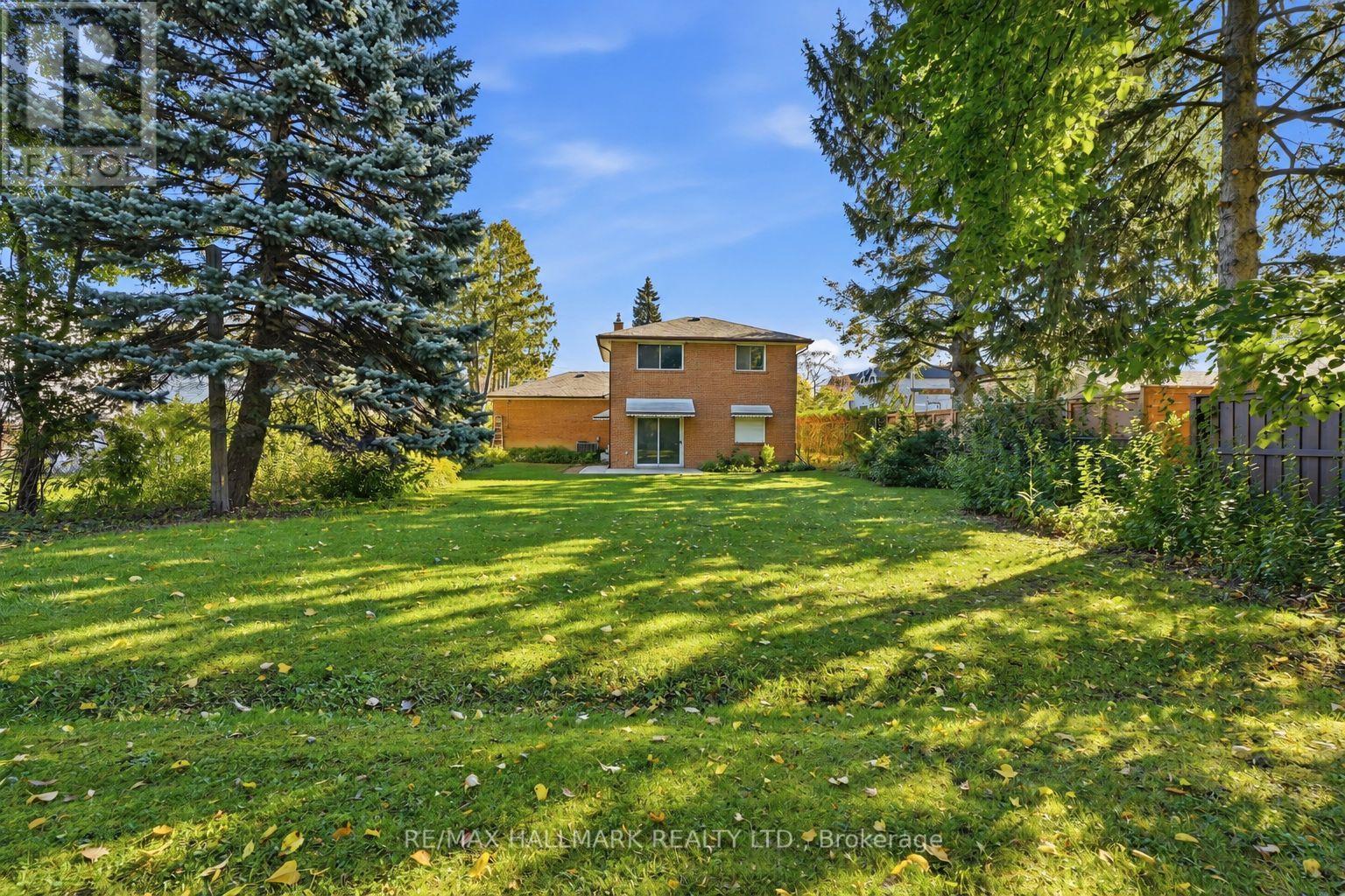 24 & 26 Wynn Road, Toronto, Ontario  M2R 1S7 - Photo 10 - C13864668
