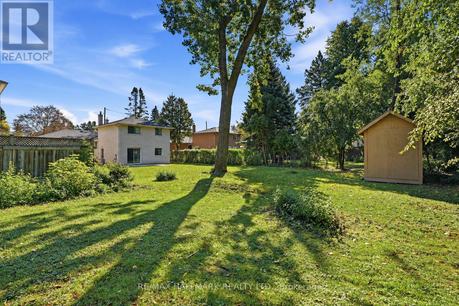 24 & 26 Wynn Road, Toronto, Ontario  M2R 1S7 - Photo 16 - C13864668