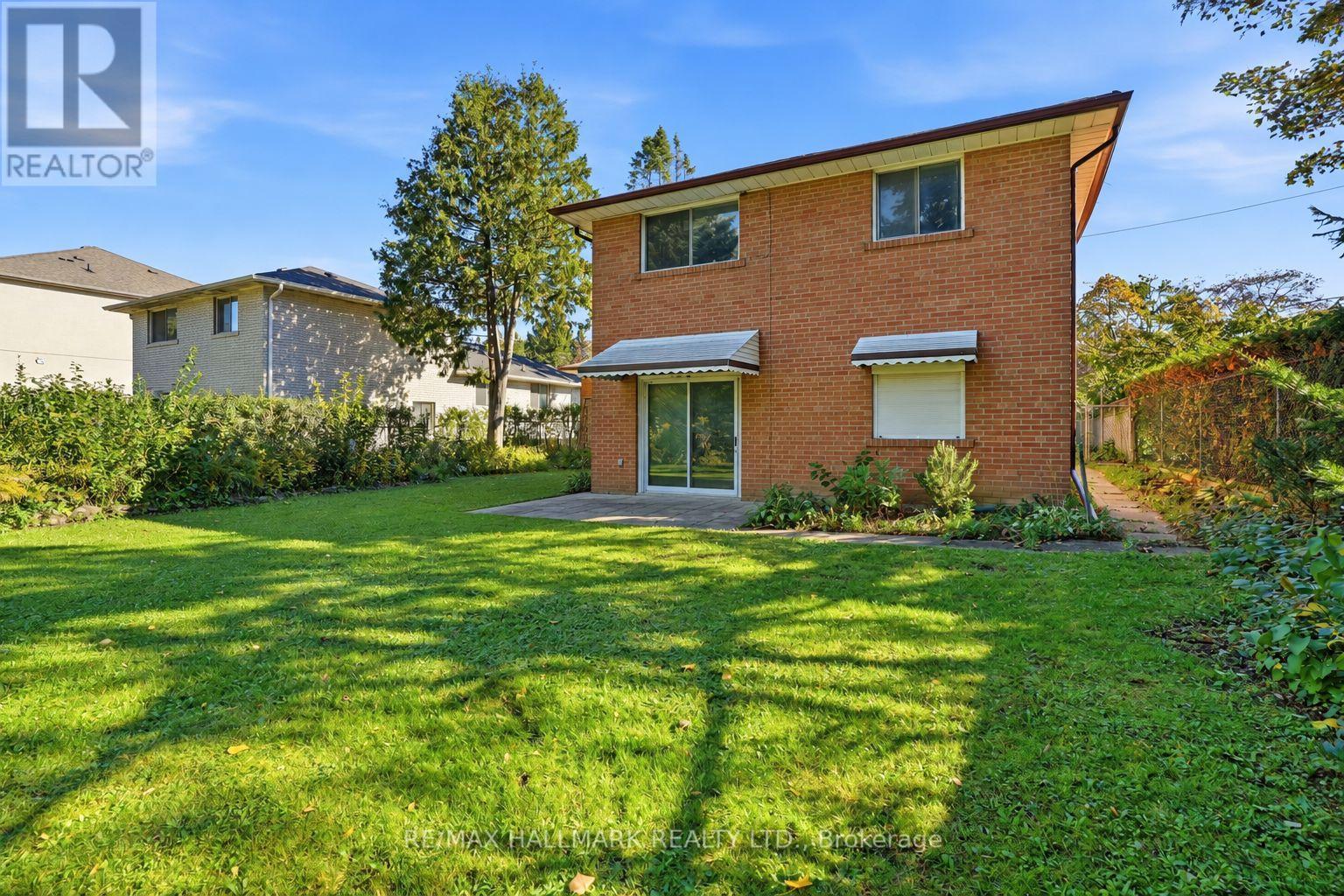 24 & 26 Wynn Road, Toronto, Ontario  M2R 1S7 - Photo 8 - C13864668