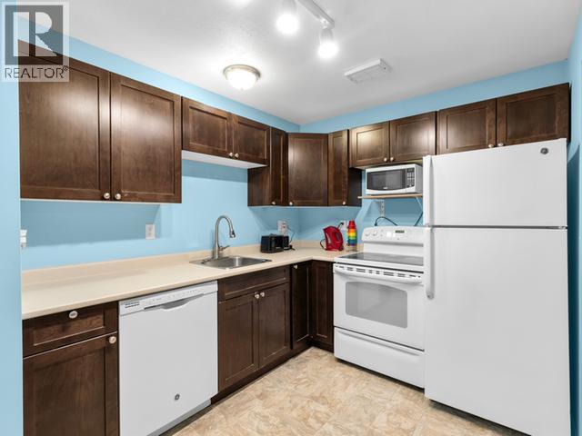 12 (A&b)-18 Azure Road, Whitehorse, Yukon Y1A 0L2 - Photo 29 - 17742
