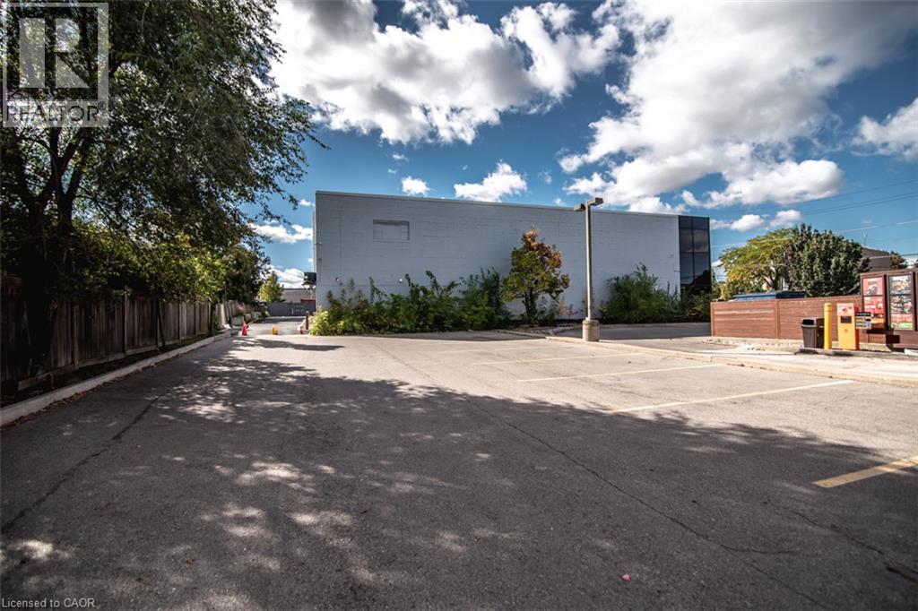 945 UPPER JAMES Street Unit# 1, Hamilton, Ontario