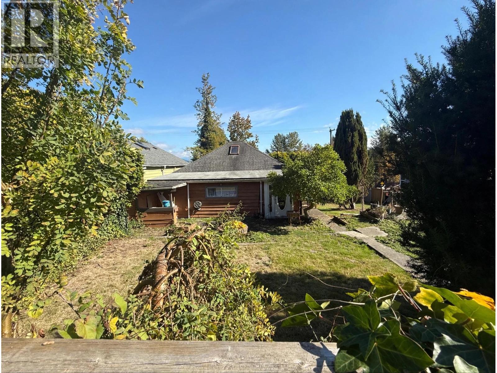1815 BARNET HIGHWAY
