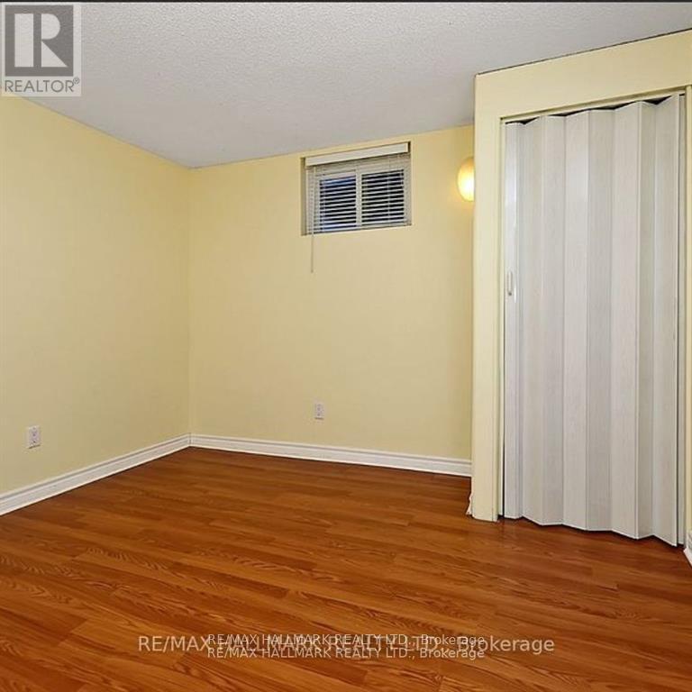 71 Ecclestone Drive, Brampton, Ontario  L6X 3M7 - Photo 3 - W13864676