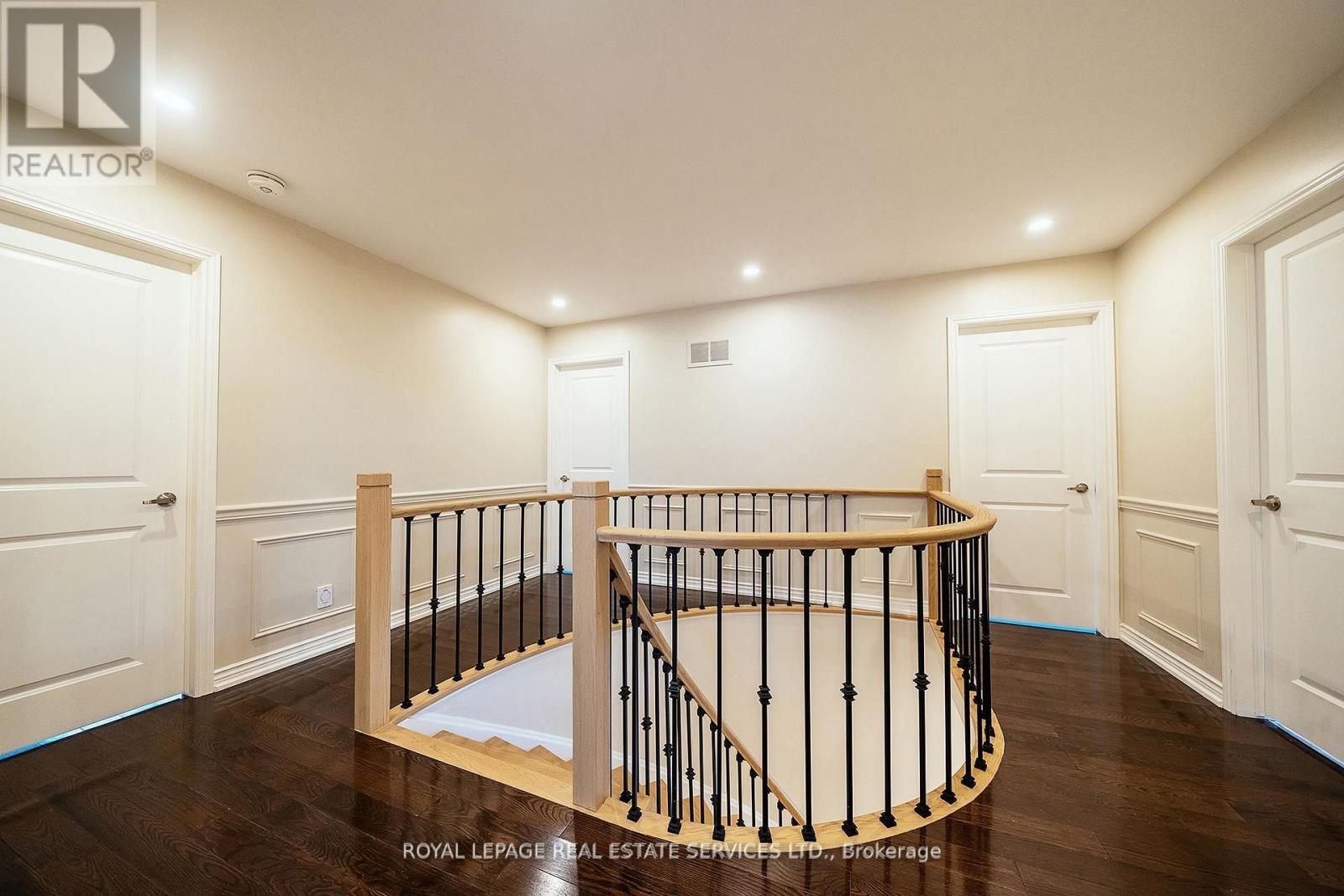 Upper - 2300 Cheverie Street, Oakville, Ontario  L6J 6B2 - Photo 16 - W13864724