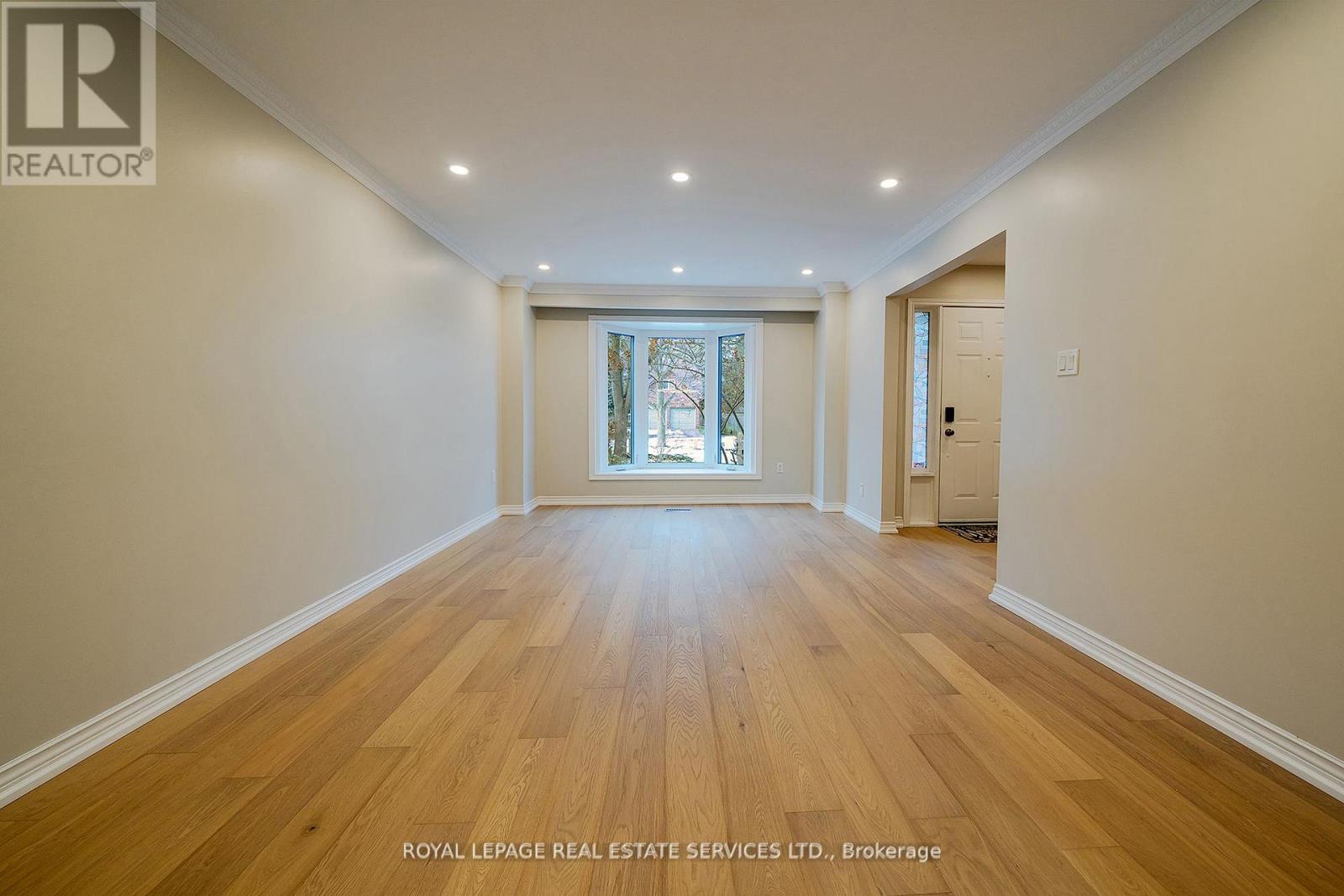 Upper - 2300 Cheverie Street, Oakville, Ontario  L6J 6B2 - Photo 4 - W13864724