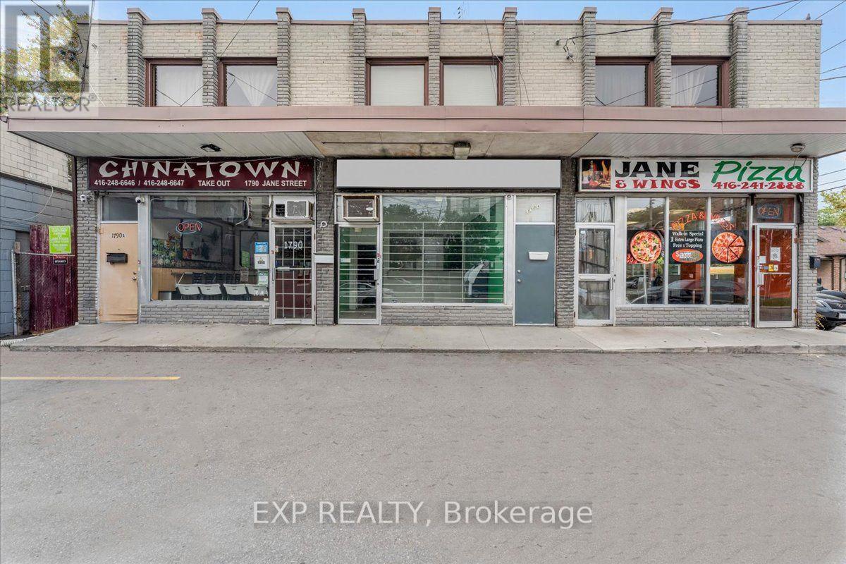 1792 JANE STREET, Toronto, Ontario