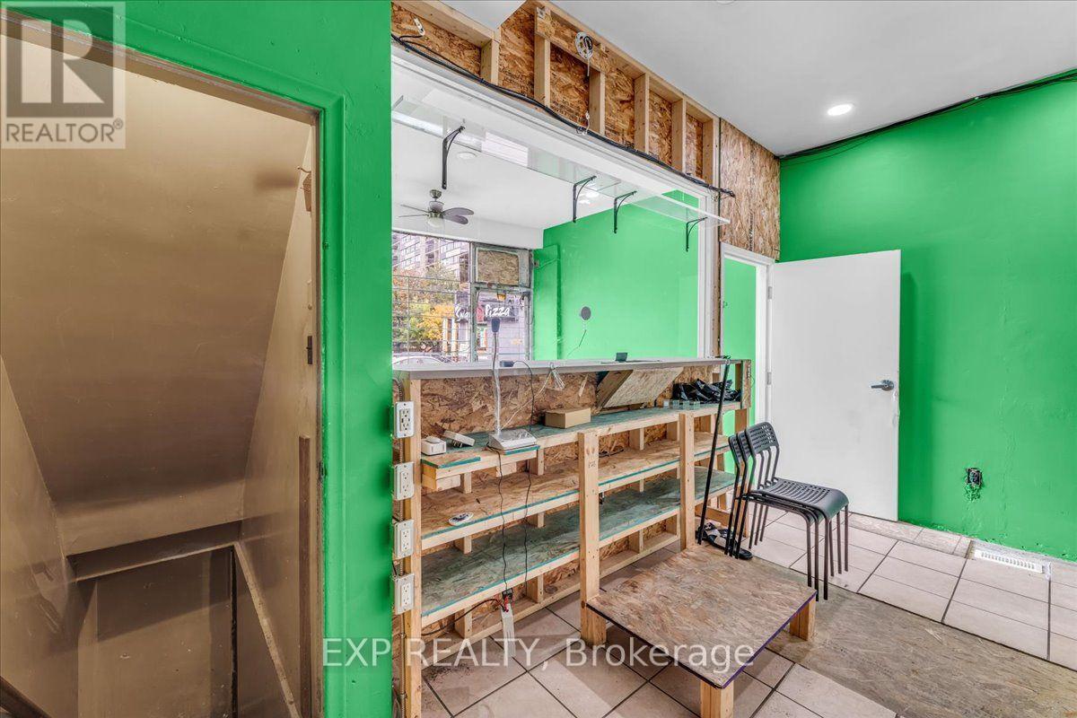 1792 Jane Street, Toronto, Ontario  M9N 2T2 - Photo 13 - W13864746
