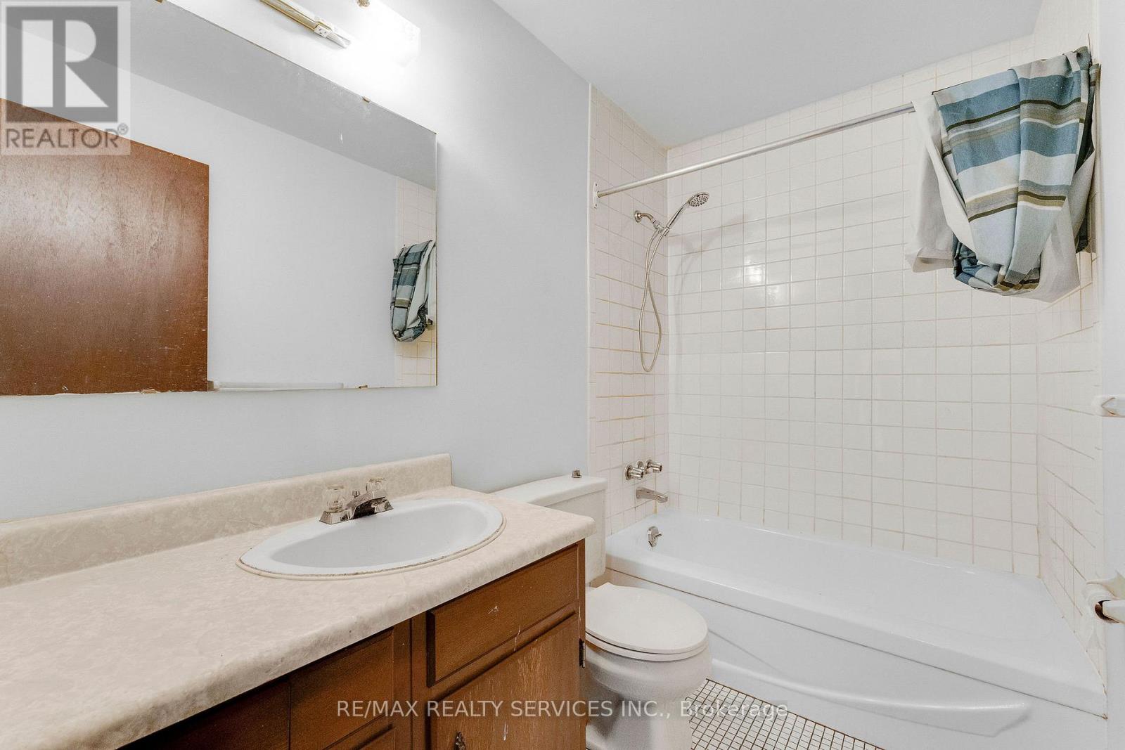 206 - 4218 Portage Road, Niagara Falls (Cherrywood), Ontario  L2E 6A4 - Photo 16 - X13864670