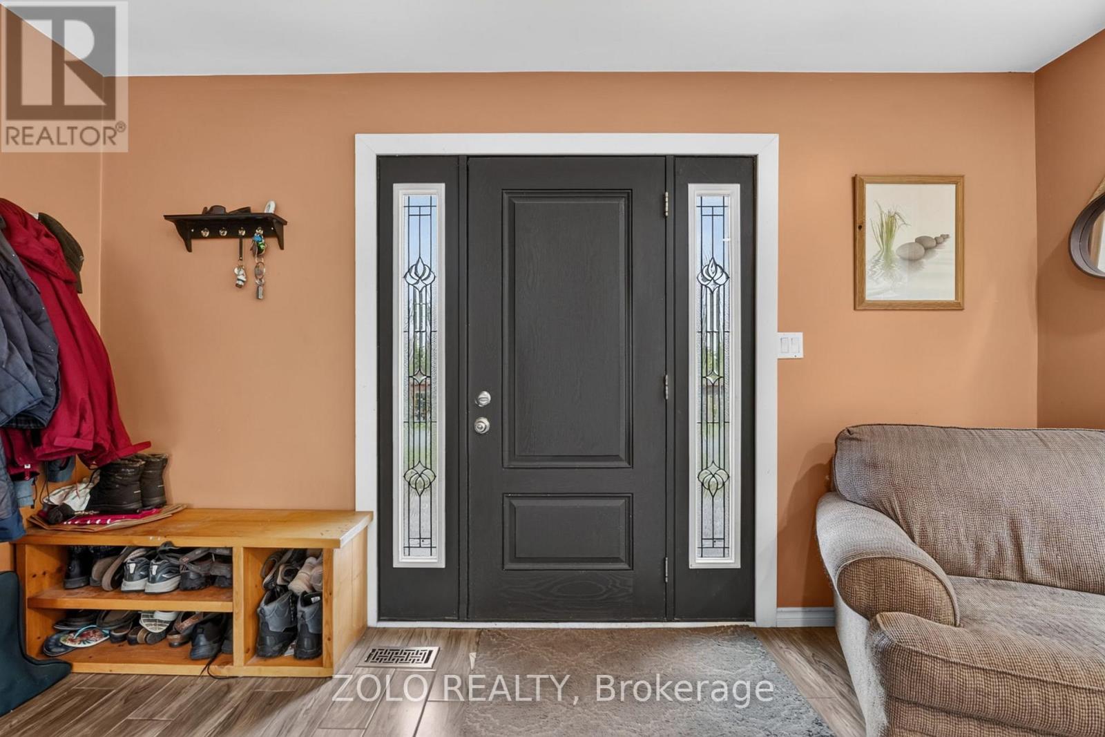 381 Beachview Avenue, Fort Erie, Ontario  L2A 4L9 - Photo 3 - X13864710