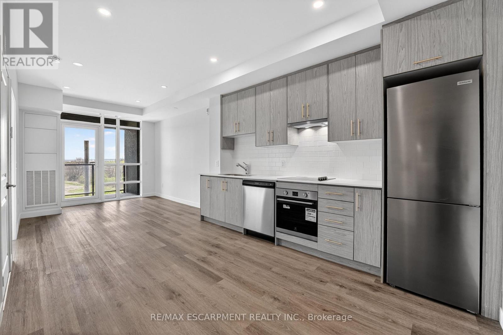 321 - 461 GREEN ROAD, Hamilton, Ontario