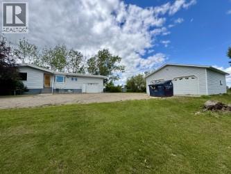 3074 208 Road, Dawson Creek, British Columbia