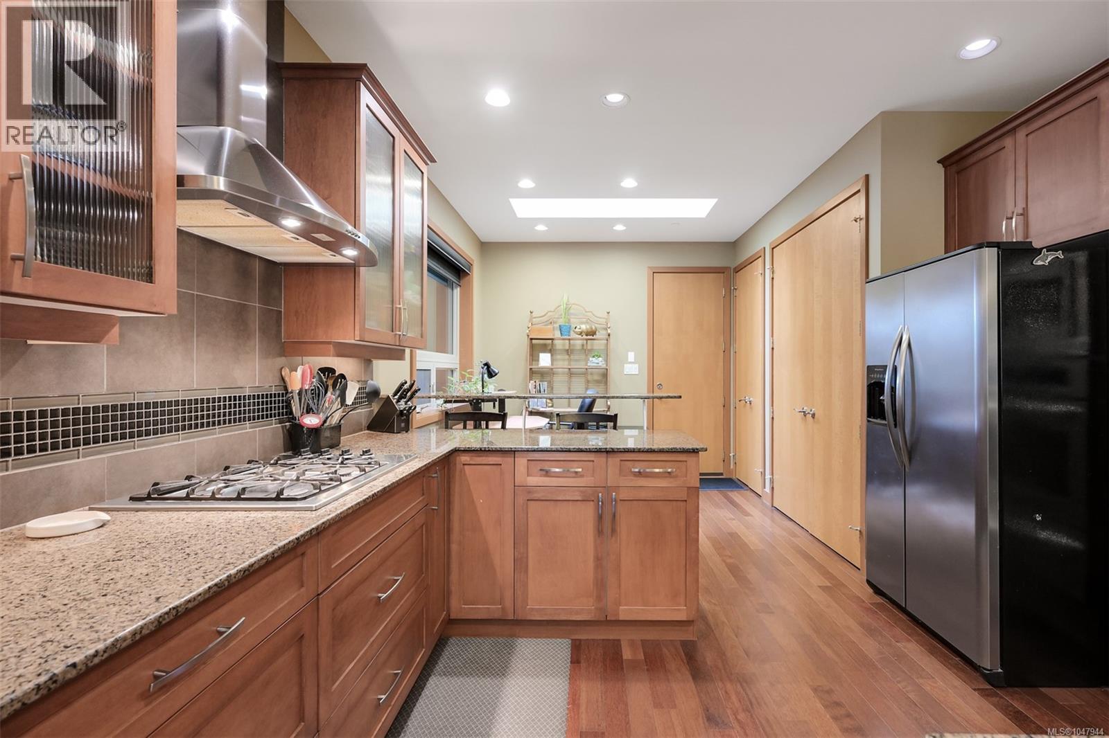 10 3650 Citadel Pl