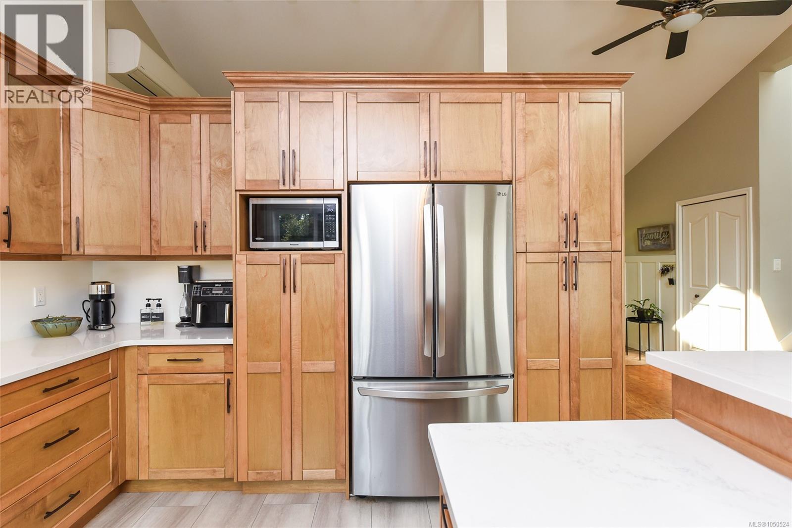 1530 Grayling Dr, Comox, British Columbia  V9M 3Z7 - Photo 16 - 1050524