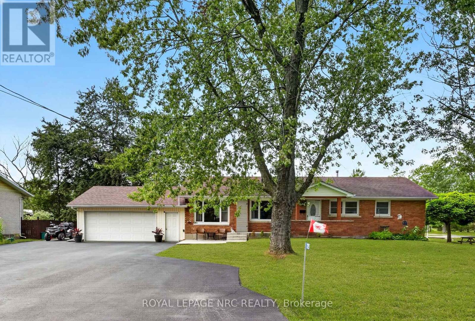 1225 Benner Avenue, Fort Erie, Ontario  L2A 4N8 - Photo 1 - X13864800