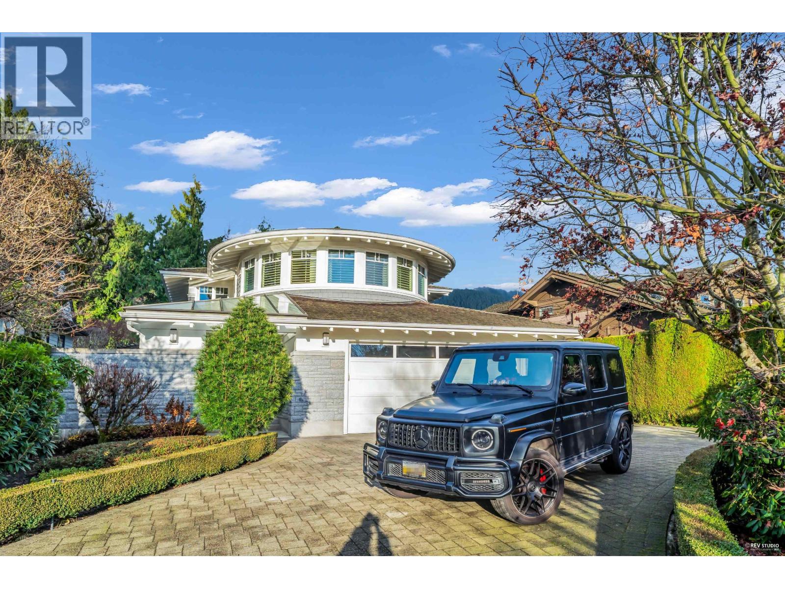 4358 ERWIN DRIVE