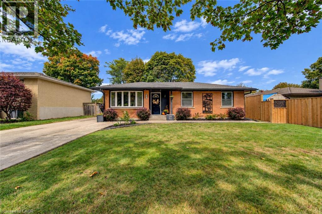 235 Winston Boulevard, Cambridge, Ontario  N3C 1M4 - Photo 2 - 40868808