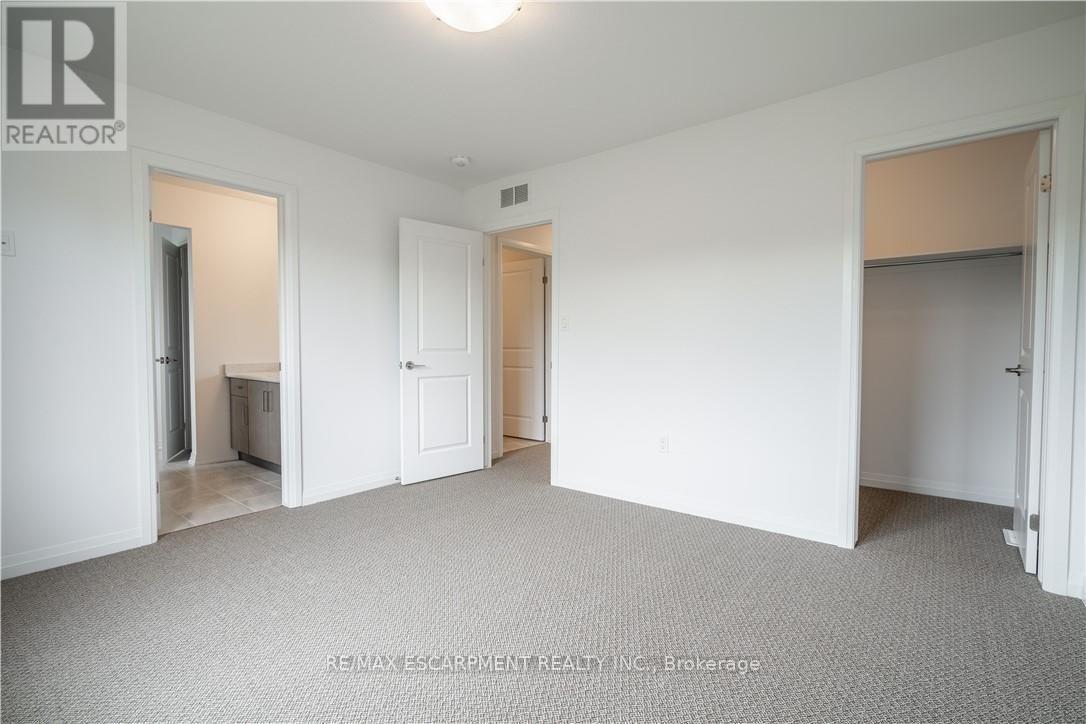 72 - 4552 PORTAGE ROAD