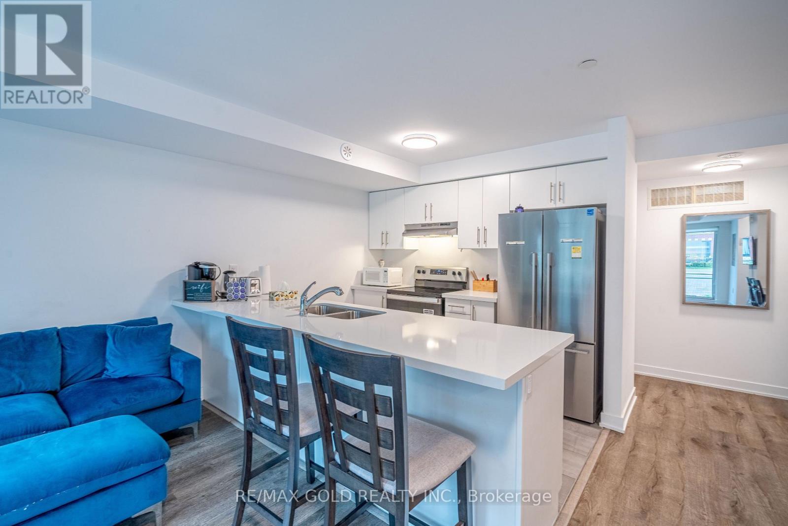 13 - 175 Veterans Drive, Brampton, Ontario L7A 5L2 - Photo 5 - W13864808