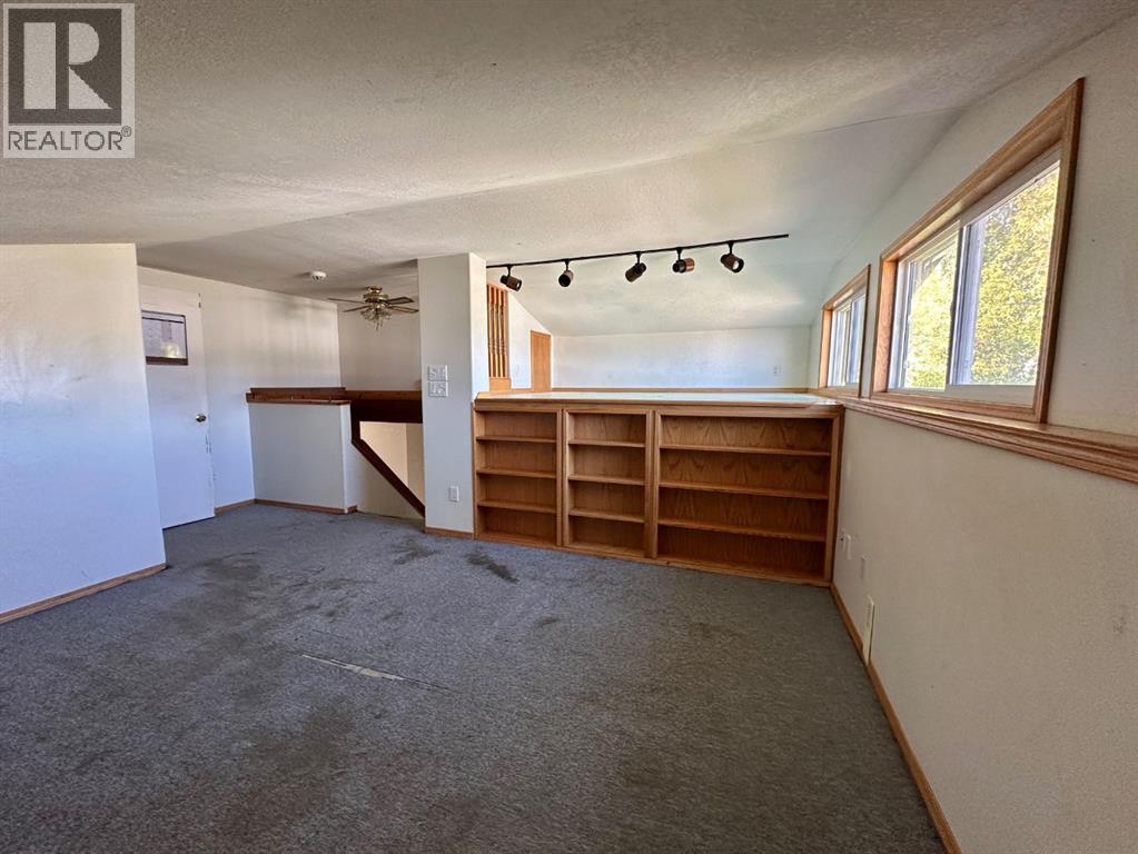 4727 Ravine Drive