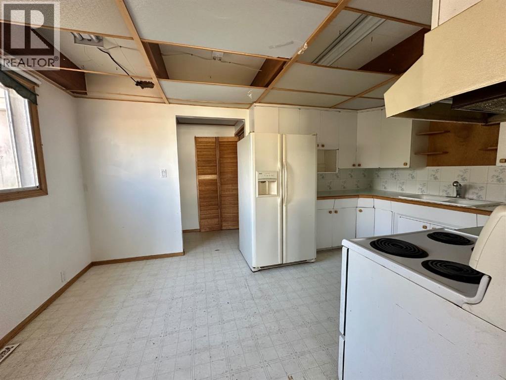 4727 Ravine Drive