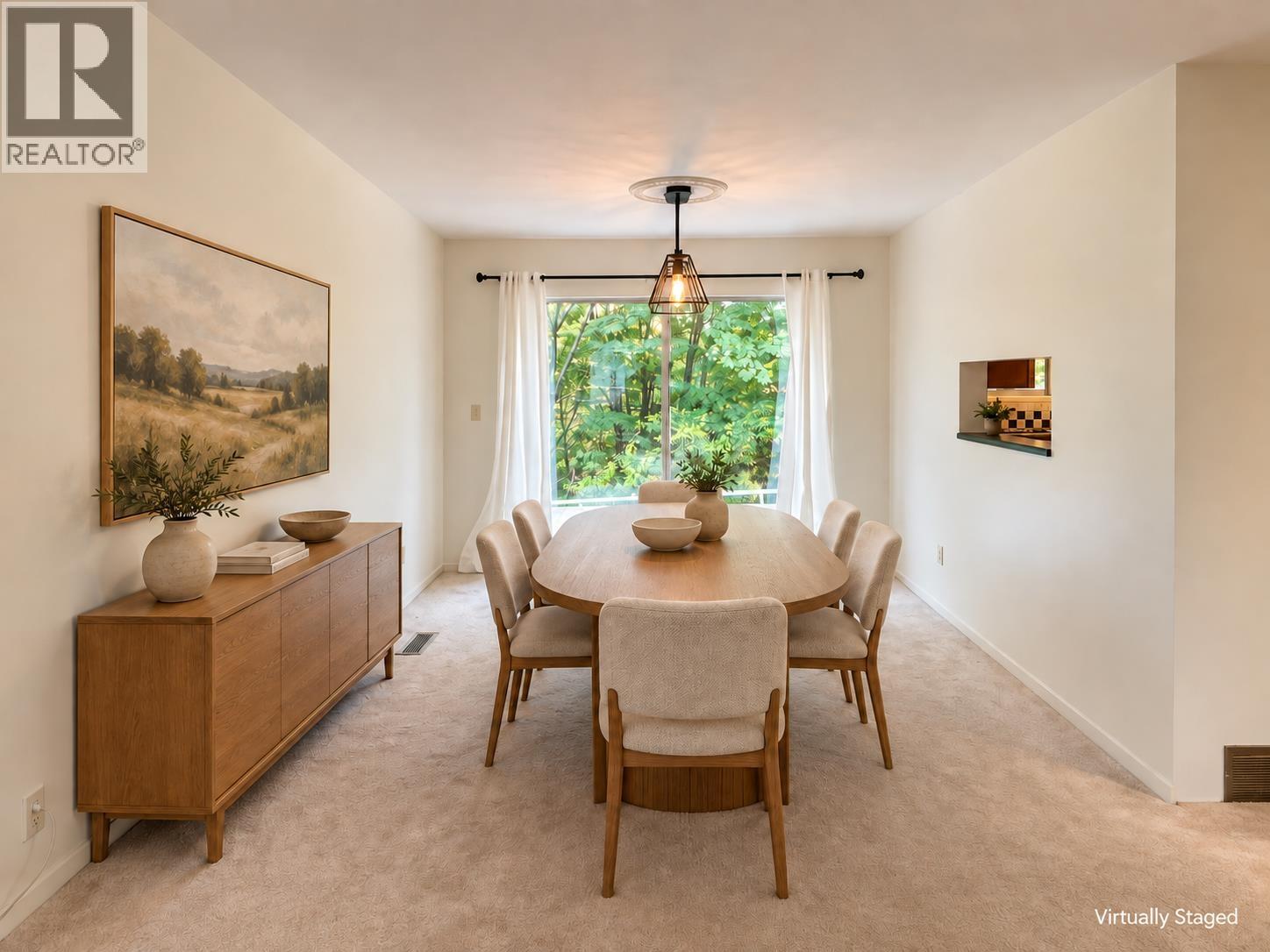 175 1140 CASTLE CRESCENT