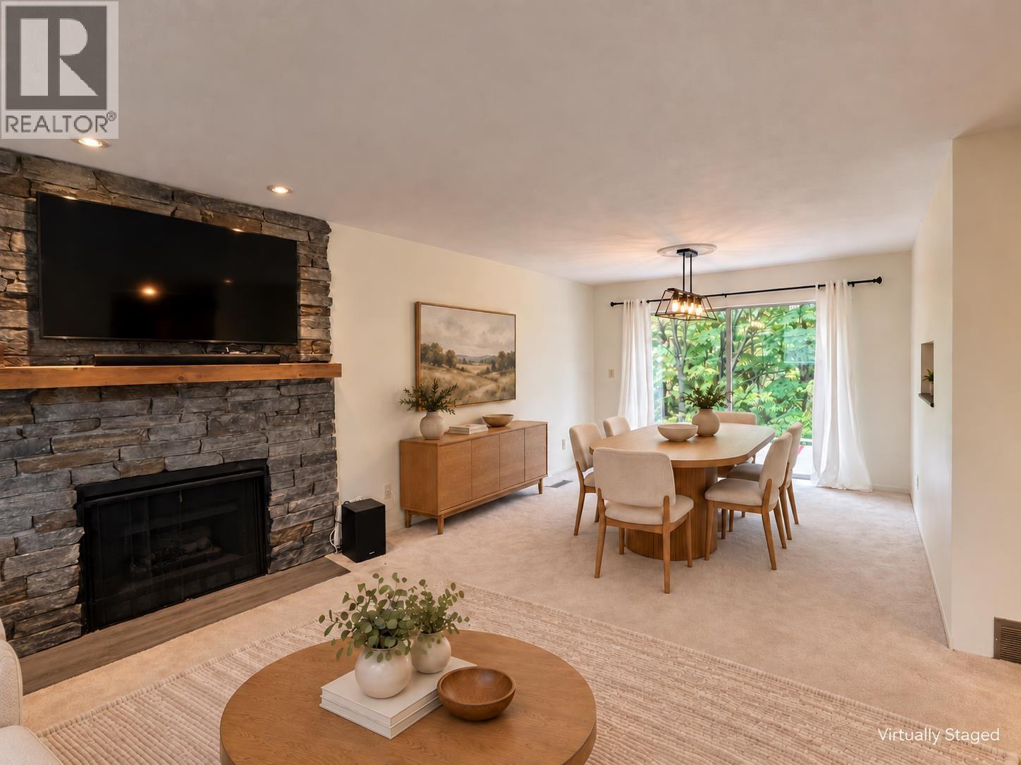 175 1140 CASTLE CRESCENT