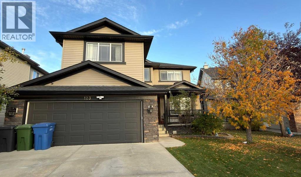 123 Hawkmere View, Chestermere, Alberta  T1X 1T7 - Photo 1 - A2346038