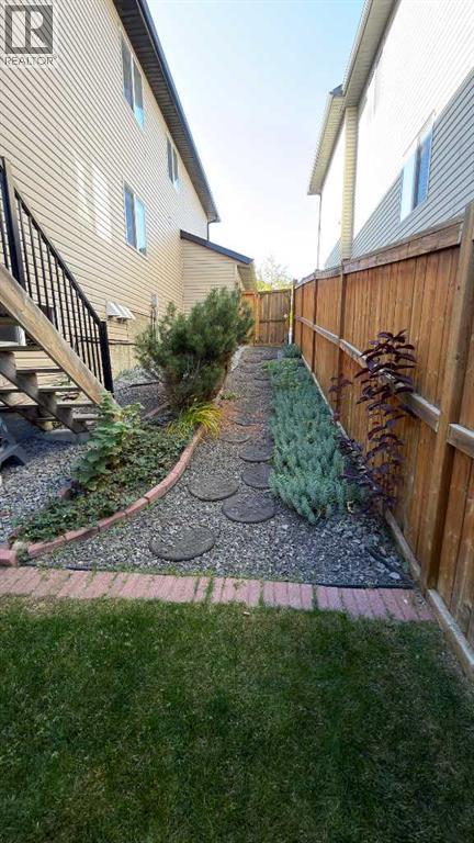 123 Hawkmere View, Chestermere, Alberta  T1X 1T7 - Photo 41 - A2346038