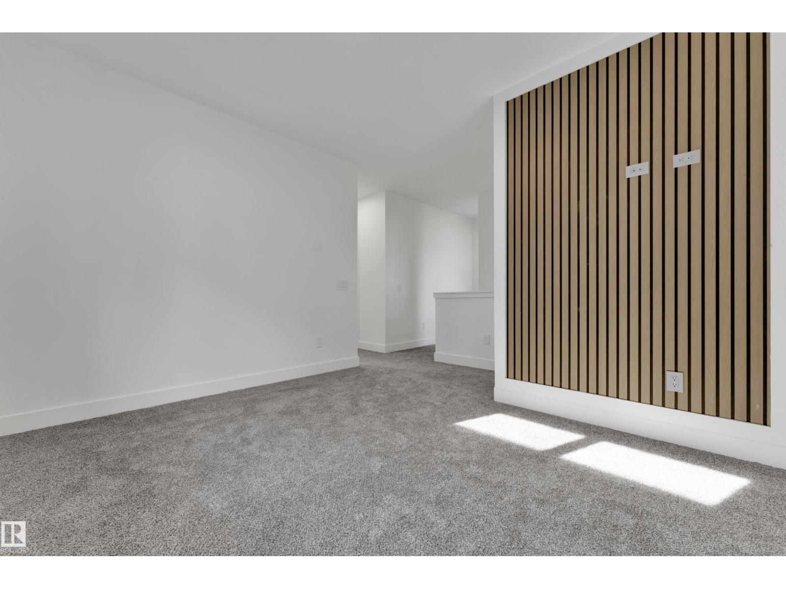 261 Linden LO