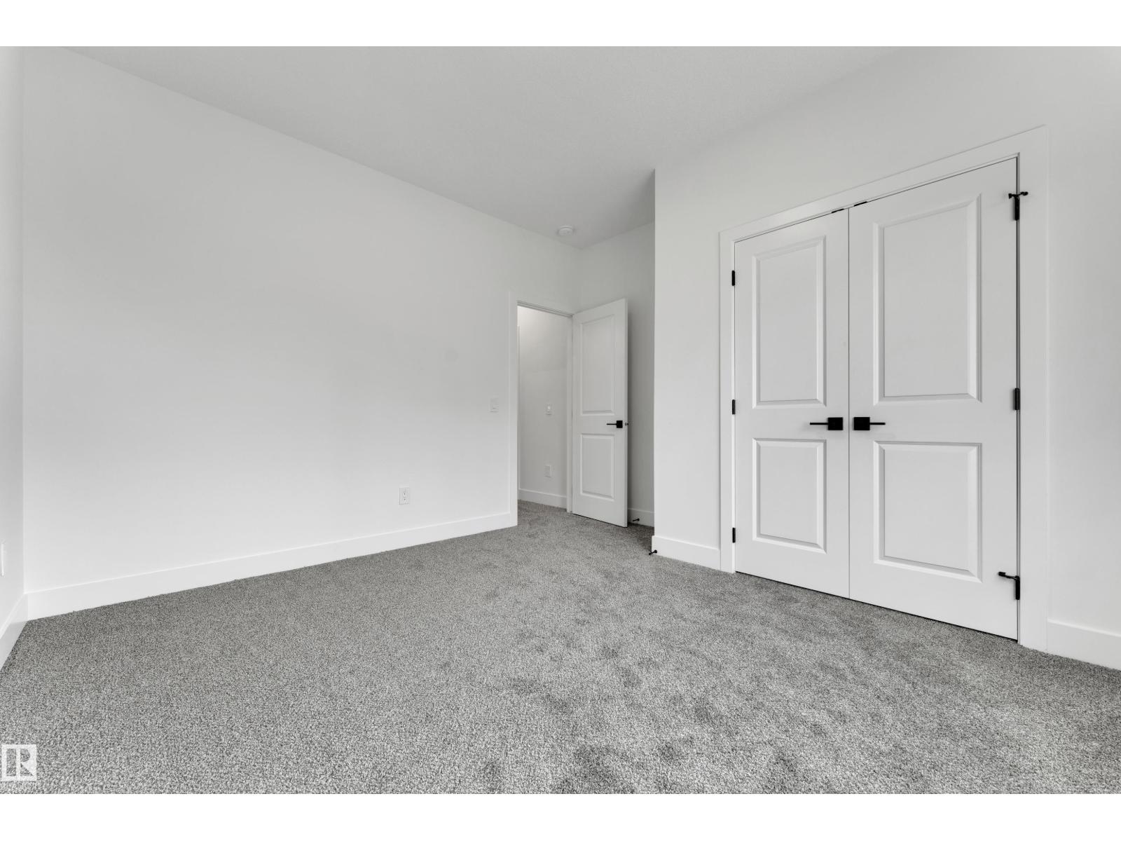 261 Linden LO