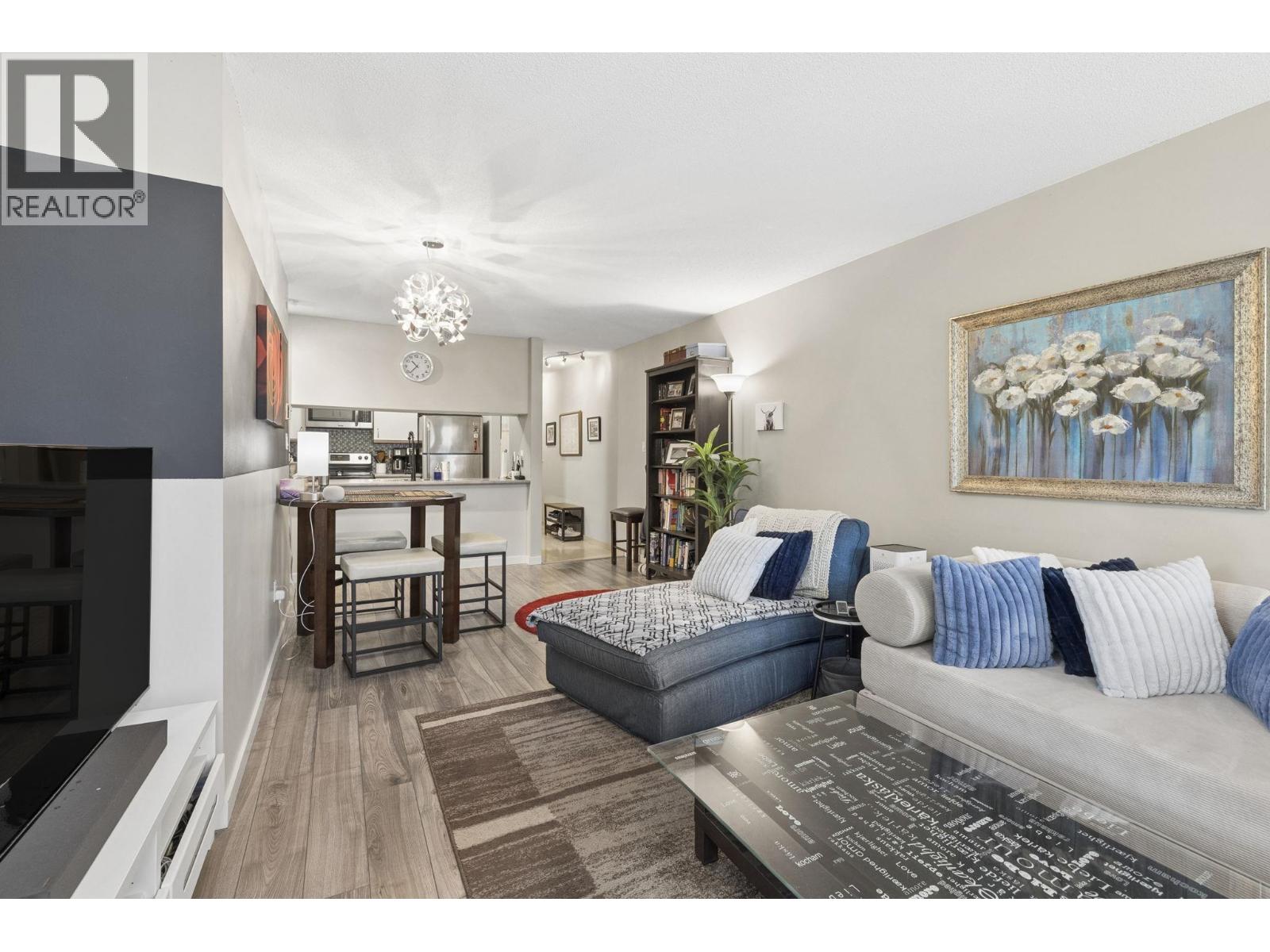 308 8728 SW MARINE DRIVE
