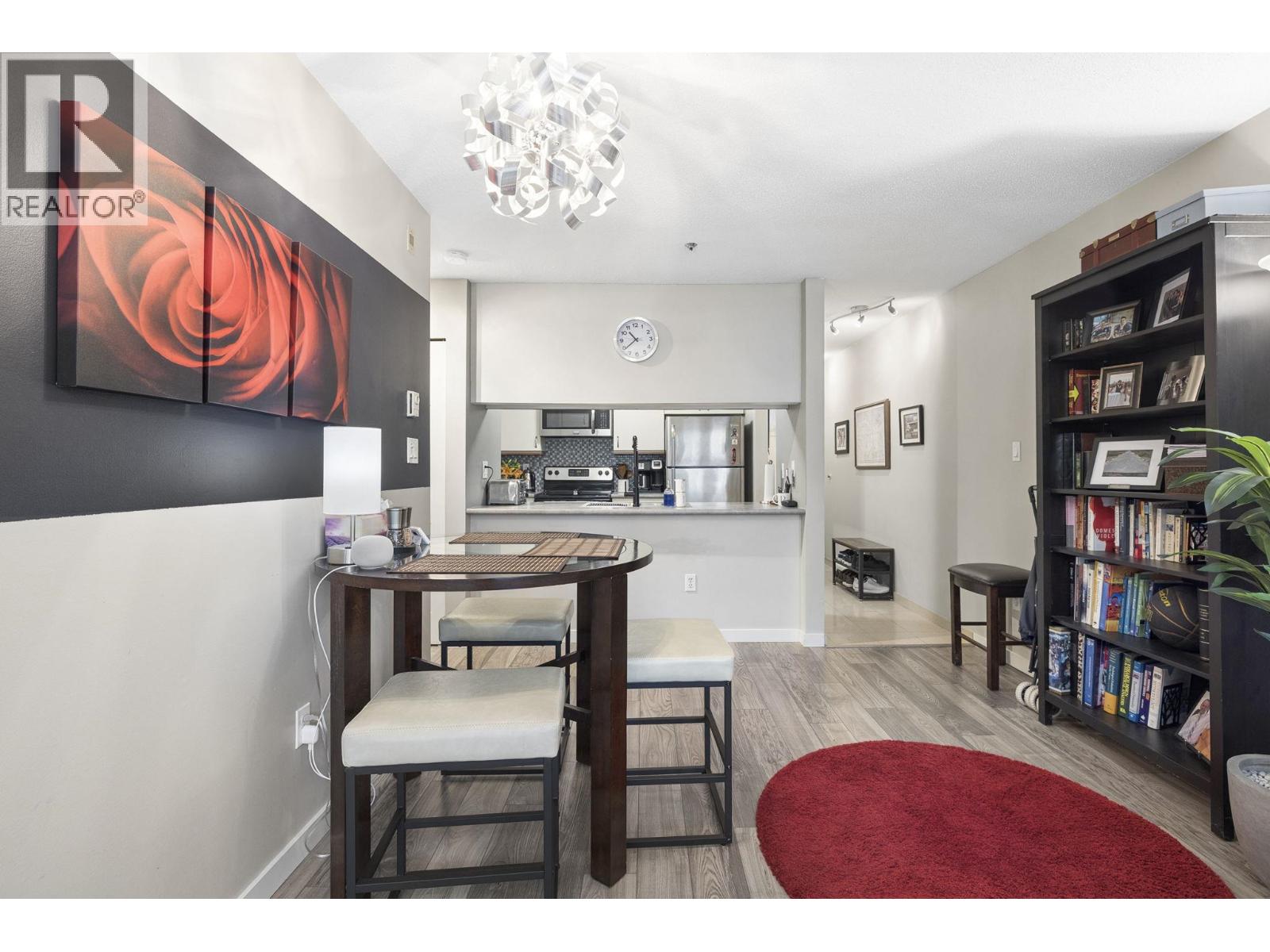 308 8728 SW MARINE DRIVE