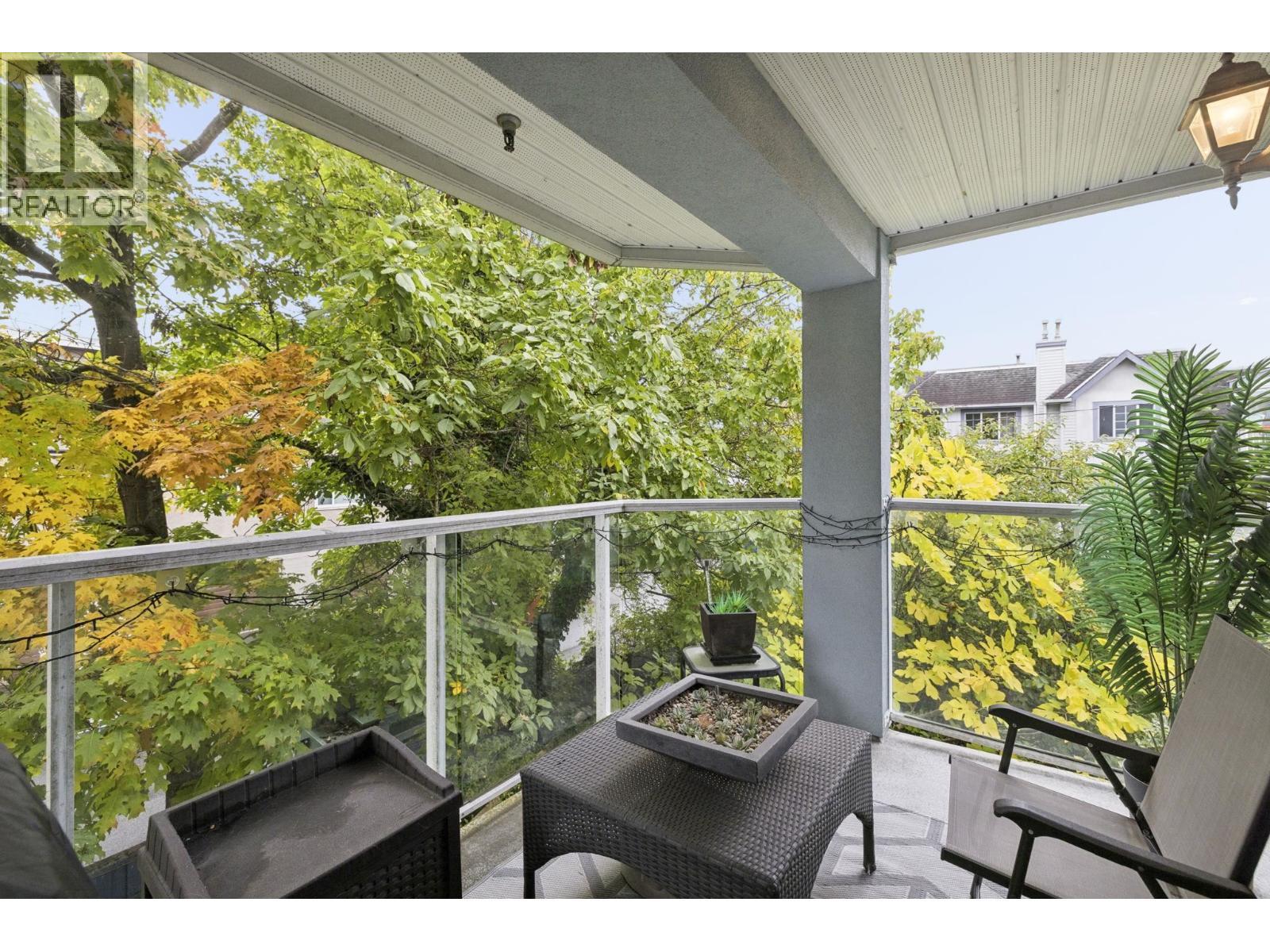308 8728 SW MARINE DRIVE